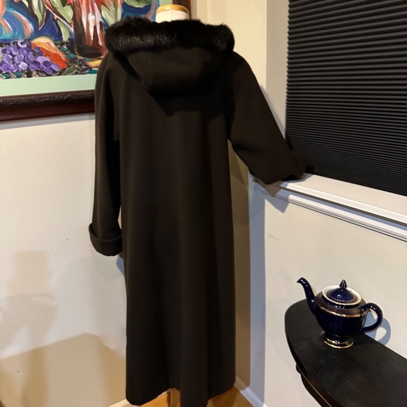 Elegant Brown Wool Long Overcoat with Hood & Real Fur 1990s - sz 10 P or Med - Picture 5 of 16